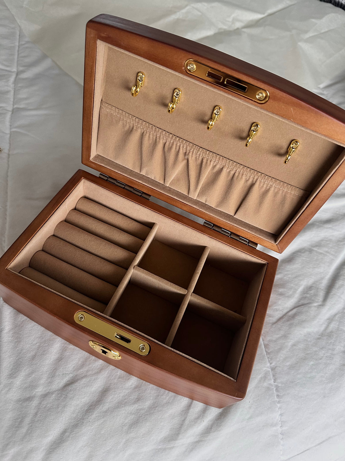 The Chérie Box