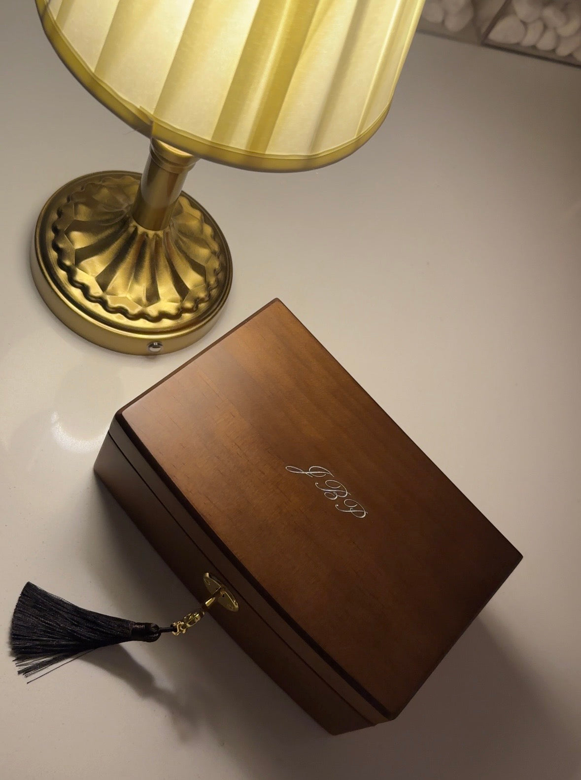 The Chérie Box